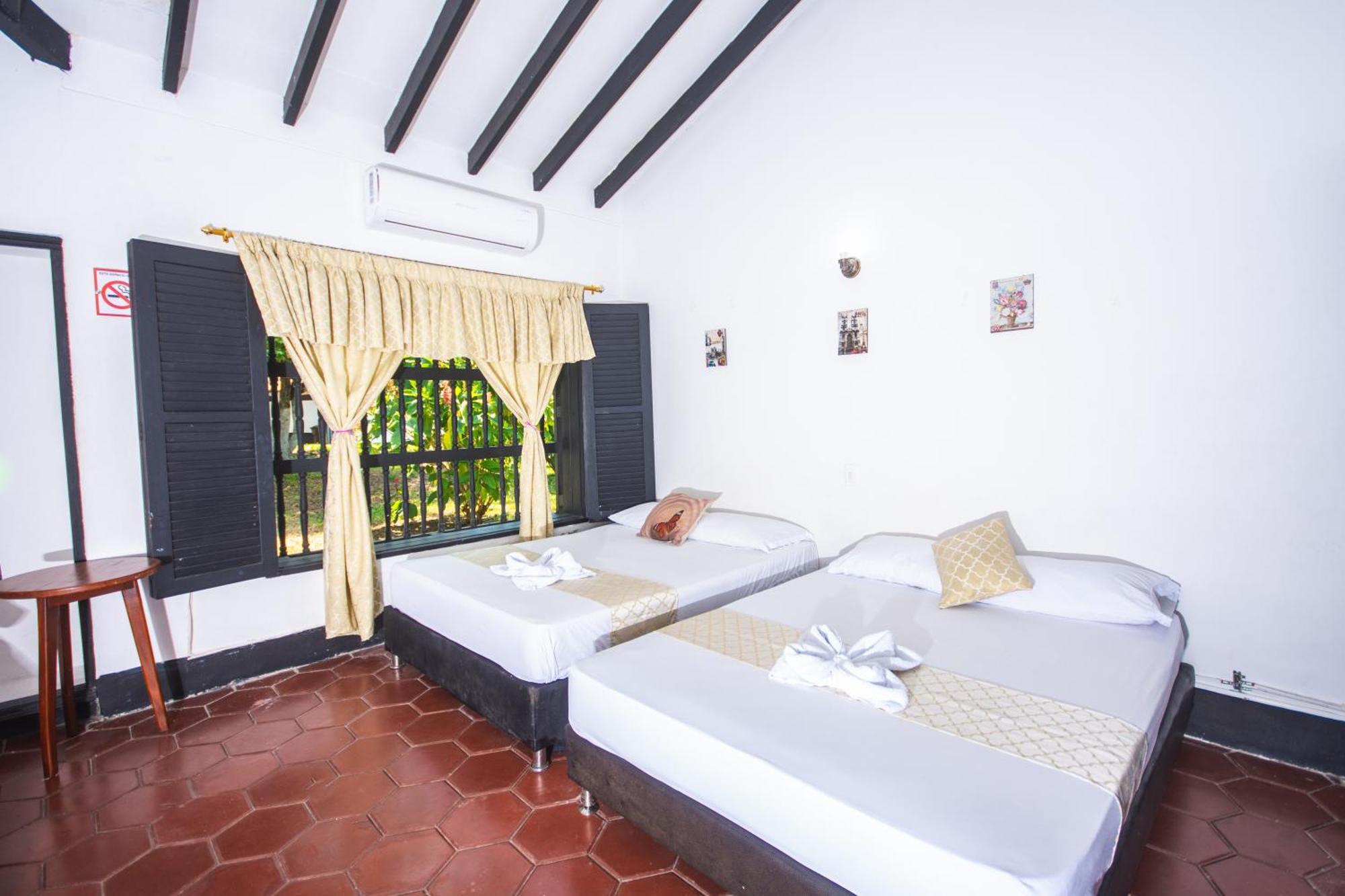 Familia Casa Blanca San Jerónimo